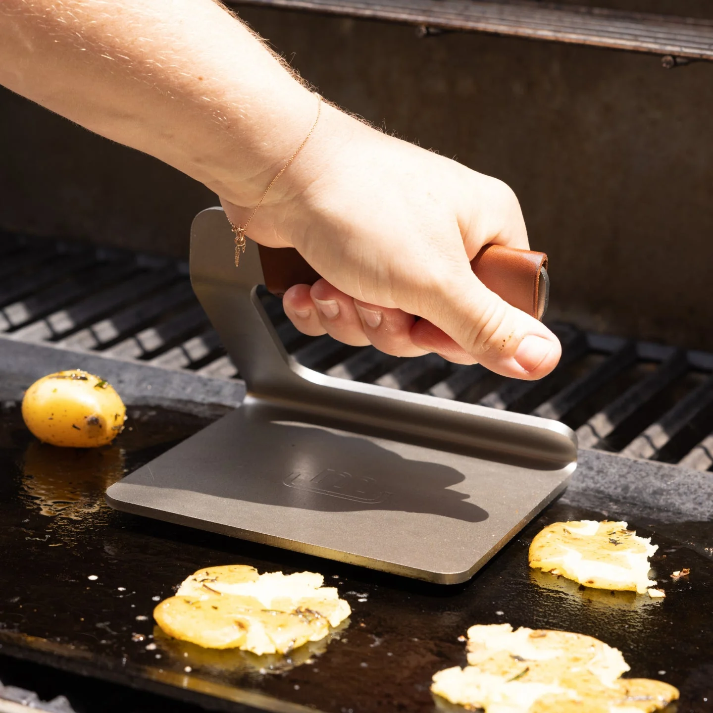 Made In Grill Press - Image 6